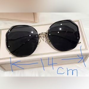 Fashion sunglasses